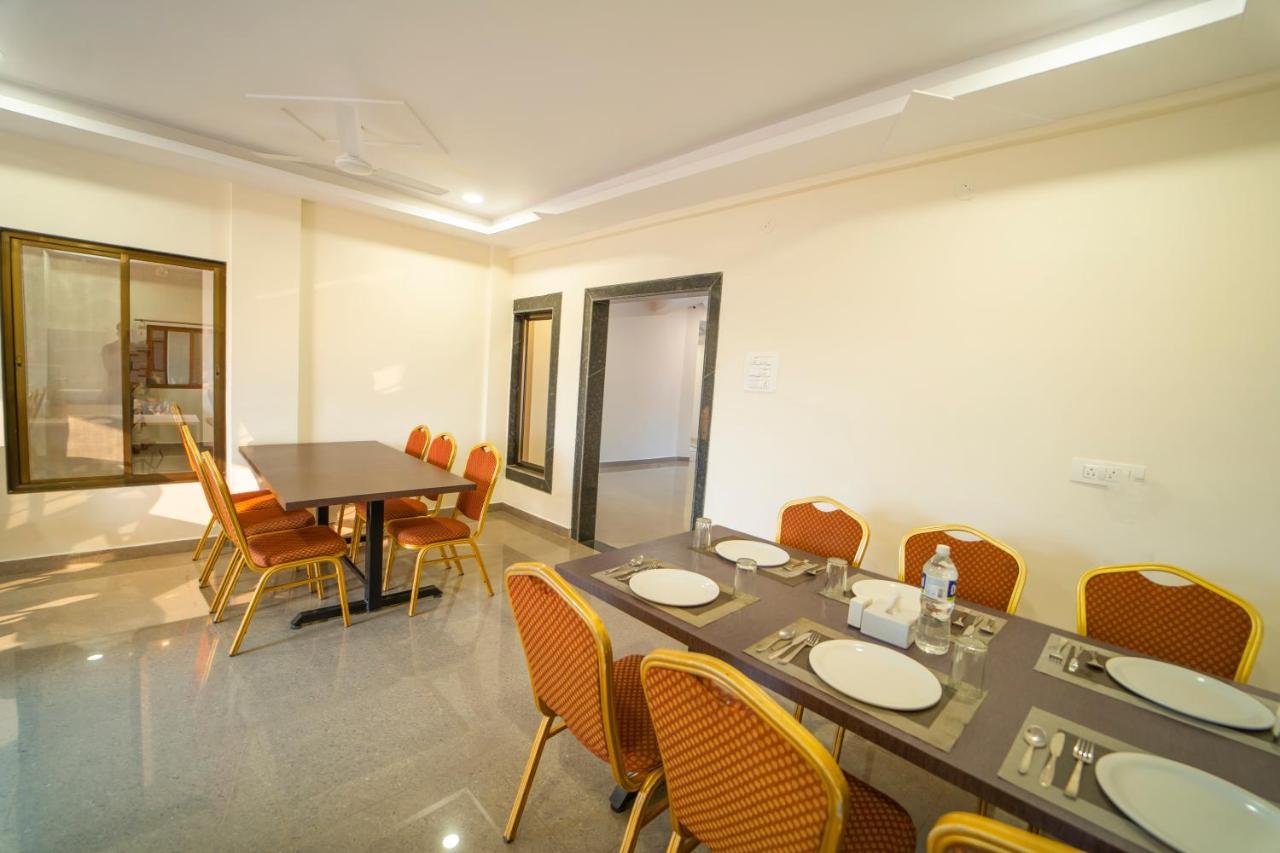 Vrindavan Resort Mahābaleshwar Extérieur photo
